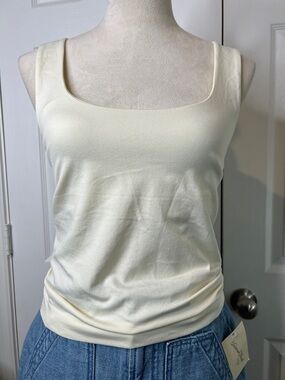 A New Day - Classic Square-Neck Tank Top in Ivory Size S